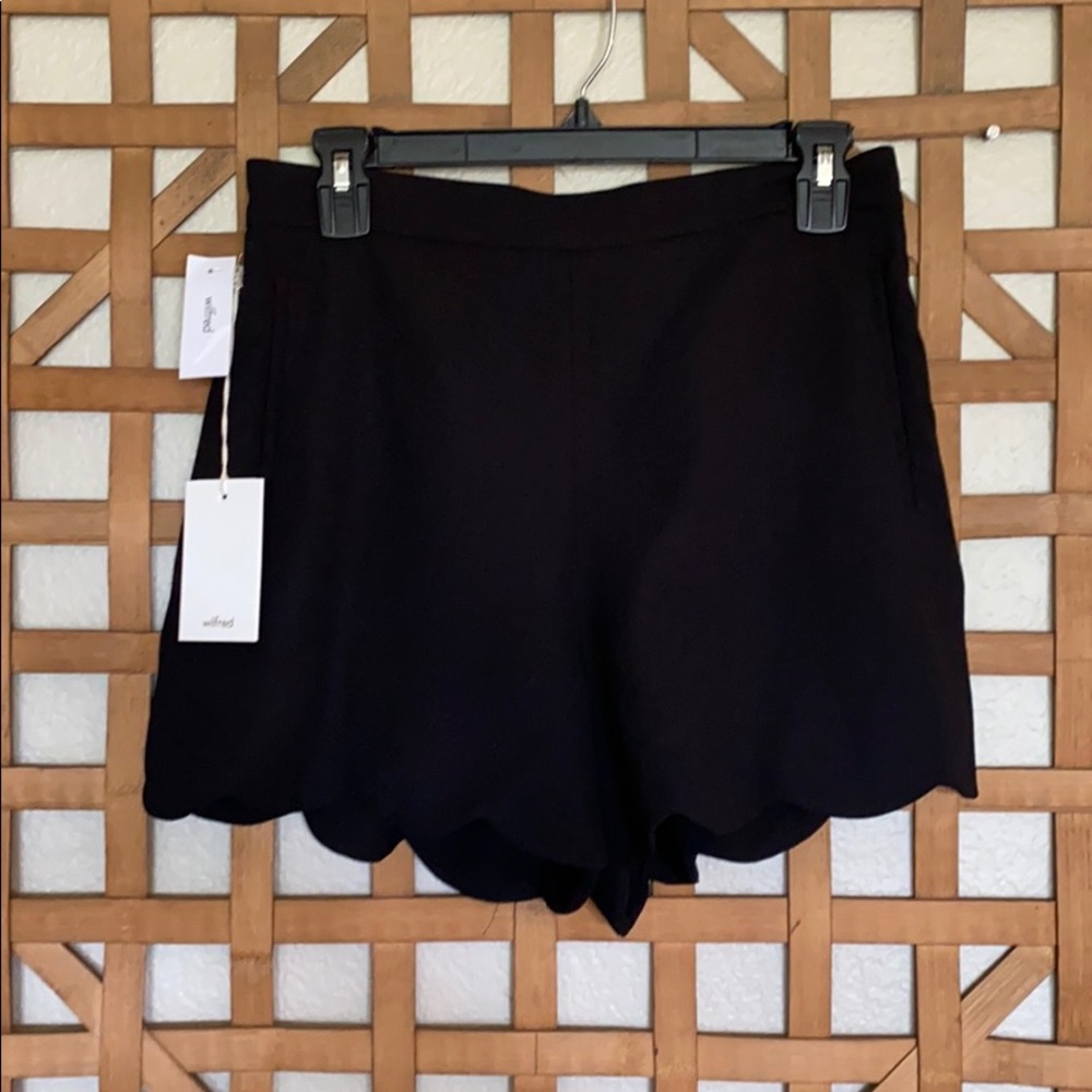 Wilfred black scalloped dress shorts